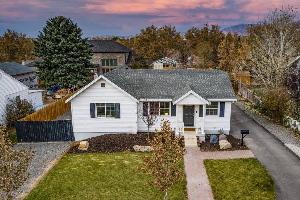 Pet Friendly Millcreek Home Close To Downtown/Mtns ซอลต์เลคซิตี้ ภายนอก รูปภาพ